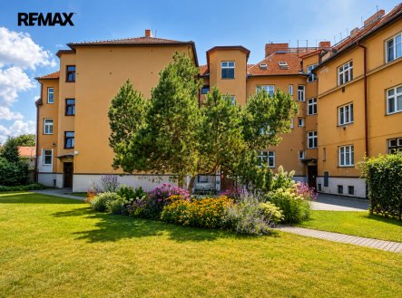 Pronájem bytu, 2+kk, 52 m²