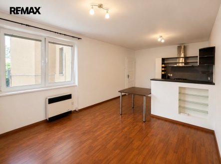 Pronájem bytu, 2+kk, 52 m²