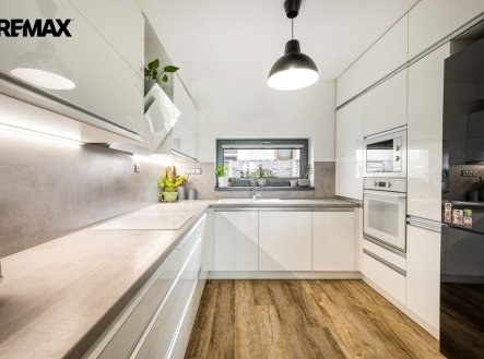 Prodej domu/vily, 196 m²
