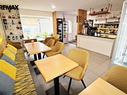 Pronájem obchodní prostory, 50 m²