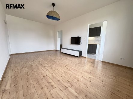 Pronájem bytu, 3+1, 74 m²