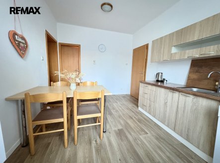 Pronájem bytu, 2+1, 63 m²