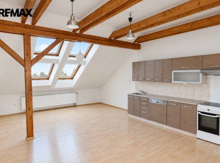 Pronájem bytu, 3+kk, 80 m²