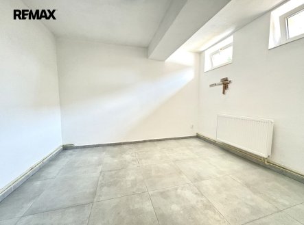 Pronájem bytu, 2+kk, 46 m²