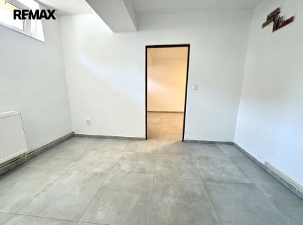 Pronájem bytu, 2+kk, 46 m²
