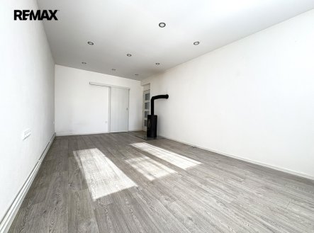Pronájem bytu, 2+1, 56 m²