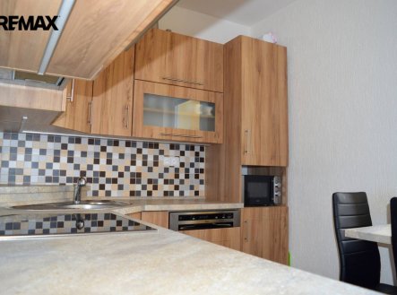 Pronájem bytu, 3+1, 70 m²