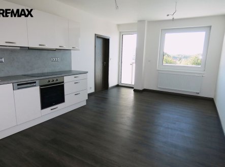 Pronájem bytu, 3+kk, 68 m²
