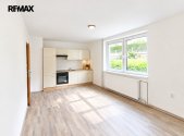 Pronájem bytu, 3+1, 180 m²