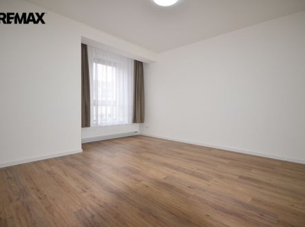 Pronájem bytu, 2+kk, 74 m²