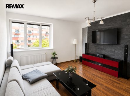 Pronájem bytu, 2+kk, 58 m²
