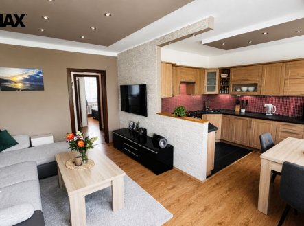 Pronájem bytu, 3+1, 60 m²