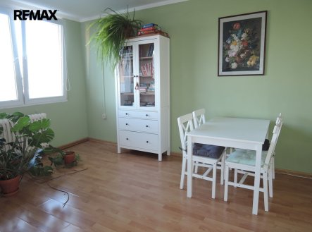 Pronájem bytu, 1+kk, 38 m²