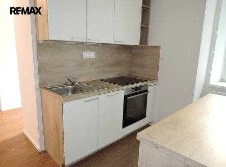 Pronájem bytu, 2+kk, 38 m²