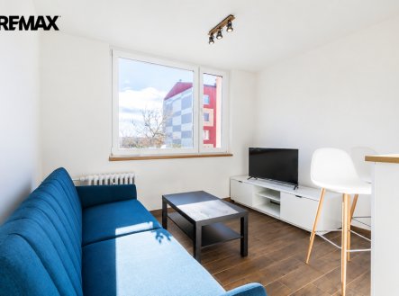 Pronájem bytu, 3+kk, 42 m²