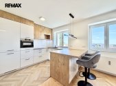 Pronájem bytu, 3+kk, 60 m²