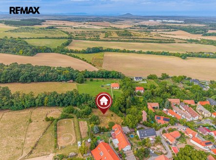 Prodej pozemku pro bydlení, 1 882 m²