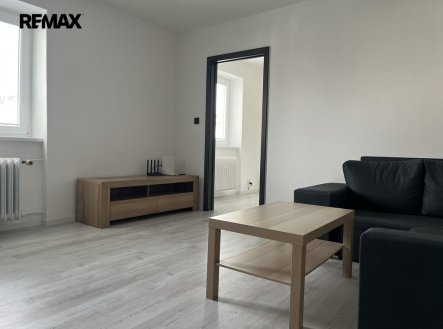 Pronájem bytu, 2+kk, 36 m²