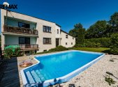 Prodej domu/vily, 290 m²