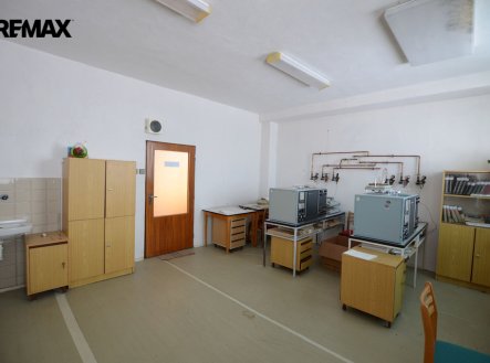 Pronájem skladu, 102 m²