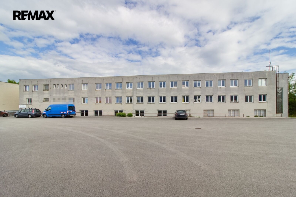 cekanice-kancelare-01-dum.jpg