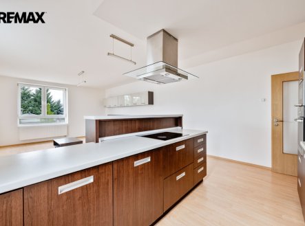 Prodej bytu, 2+kk, 61 m²