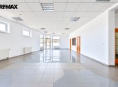 Pronájem obchodní prostory, 169 m²