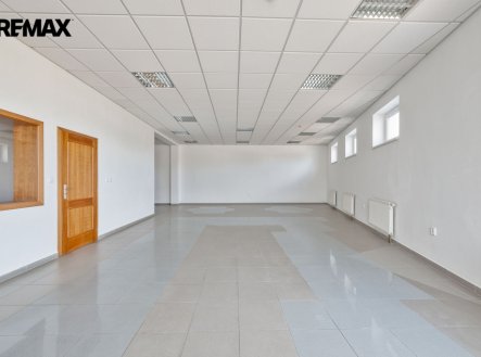 Pronájem obchodní prostory, 169 m²