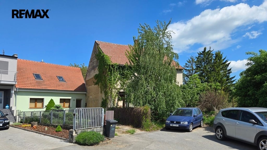 Čelní pohled na dům - stávající stav