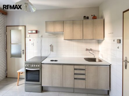 Prodej bytu, 1+1, 42 m²