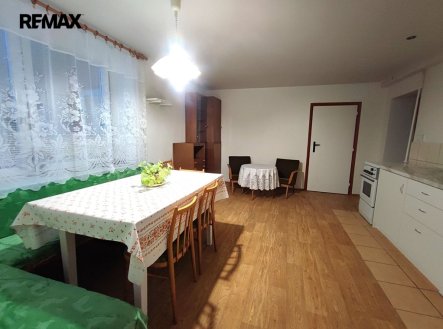 Pronájem bytu, 2+1, 70 m²