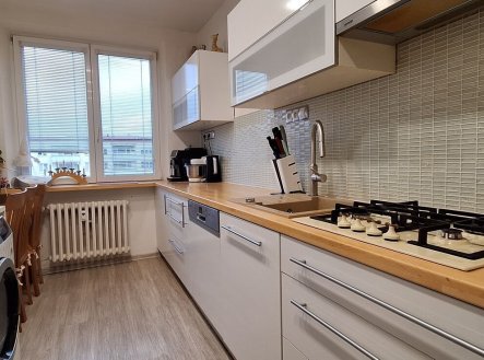 Pronájem bytu, 3+1, 62 m²