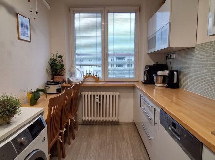 Pronájem bytu, 3+1, 62 m²