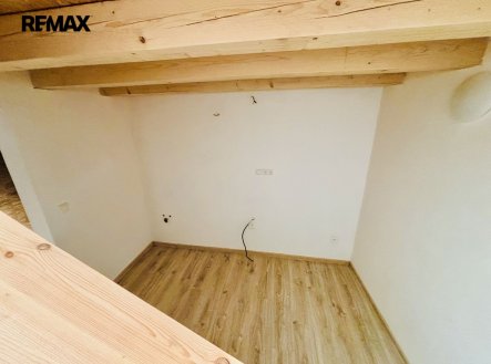 Pronájem bytu, 2+1, 41 m²