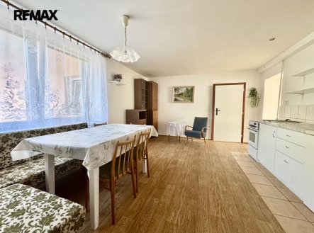 Pronájem bytu, 2+1, 70 m²