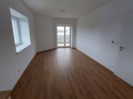 Pronájem bytu, 2+kk, 1 778 m²