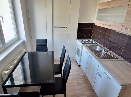 Prodej bytu, 2+1, 58 m²