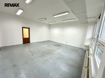 Pronájem kanceláře, 45 m²