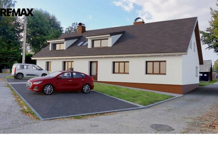 Prodej domu/vily, 420 m² obrázek