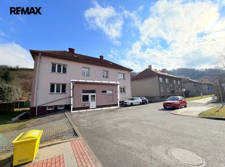 Prodej obchodní prostory, 65 m²