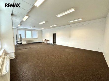 Pronájem kanceláře, 78 m²