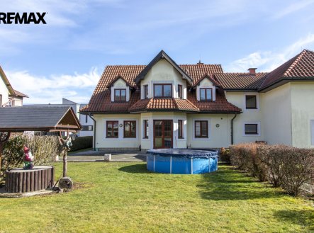 23.jpg | Prodej - dům/vila, 302 m²