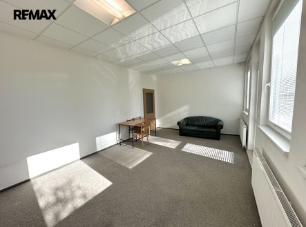 Pronájem kanceláře, 41 m²