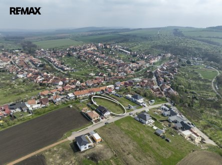 Prodej pozemku pro bydlení, 1 530 m²