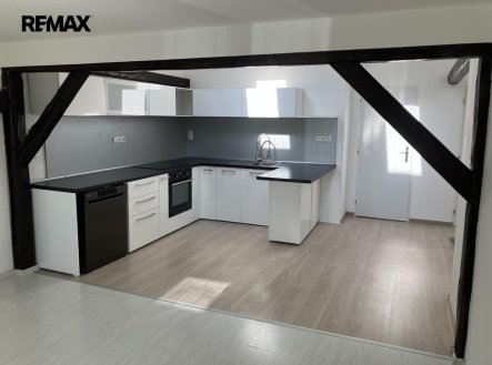 Pronájem bytu, 2+kk, 58 m² obrázek