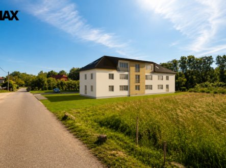 Prodej pozemku pro komerční výstavbu, 4 075 m²