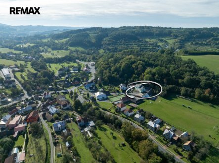 Pronájem výrobní prostory, 1 076 m²