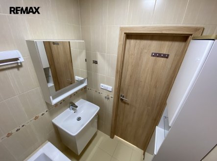 Pronájem bytu, 3+1, 72 m²