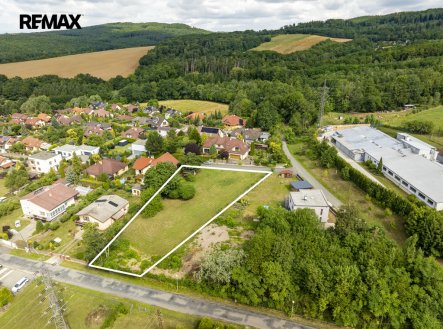 Prodej pozemku pro bydlení, 1 937 m²