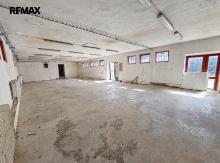 Pronájem výrobní prostory, 230 m²